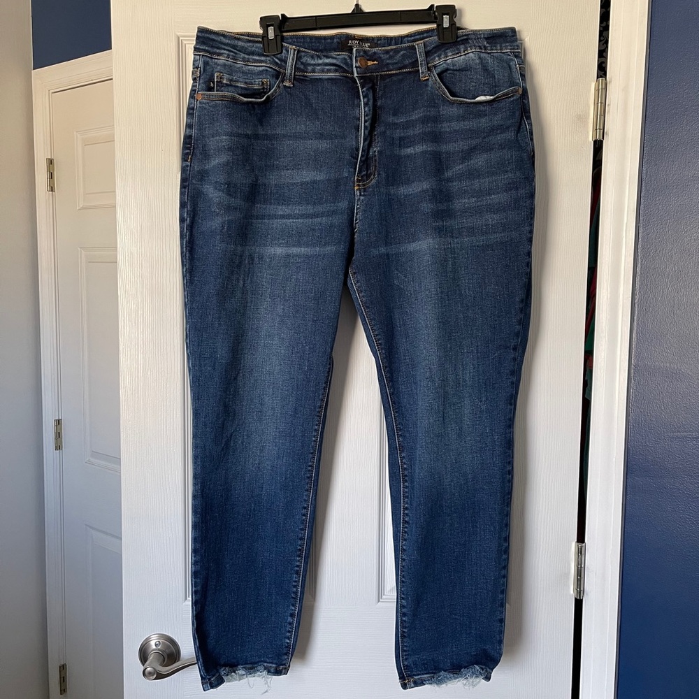 EUC Judy Blue Slim Jeans, Plus Size 20W / 22W